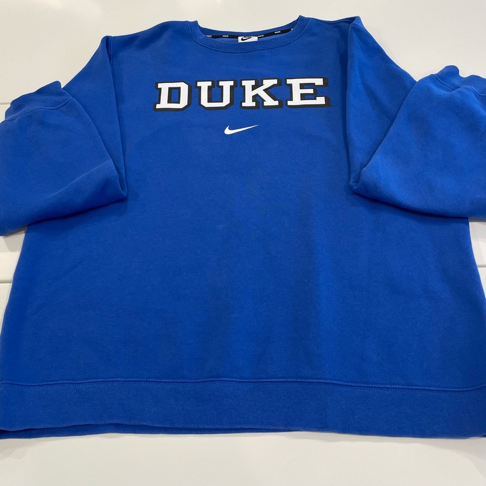 EUC Nike Men’s Large Blue Duke Crewneck Just in Time for March Madness!!